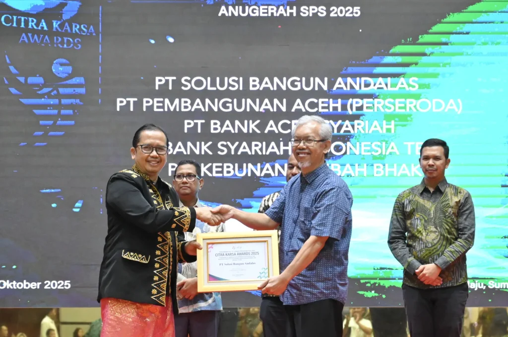 Kedepankan Komunikasi dan Kemitraan yang Erat dengan Media Massa,PT Solusi Bangun Andalas Raih Dua Penghargaan dari Serikat Perusahaan Pers Indonesia